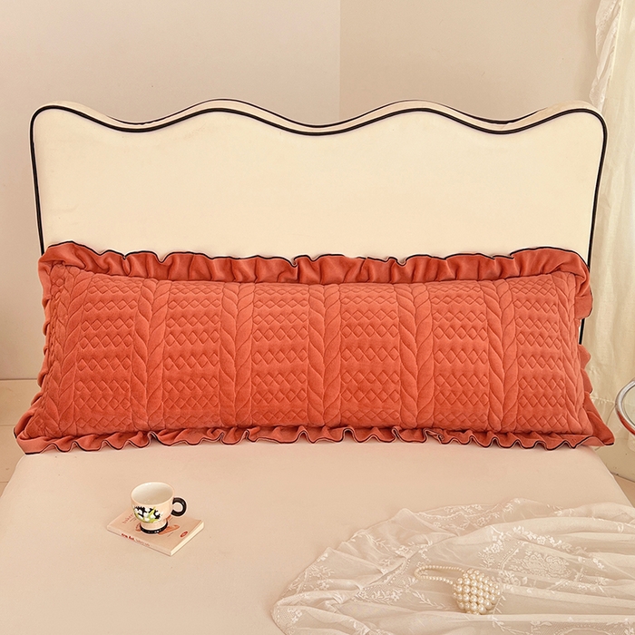91家纺网 家纺一手货源 找家纺 梦舒羽 2025新款A类牛奶绒夹棉花边枕套情侣双人加长枕芯套枕头套-轻奢 花边轻奢款-活力橘