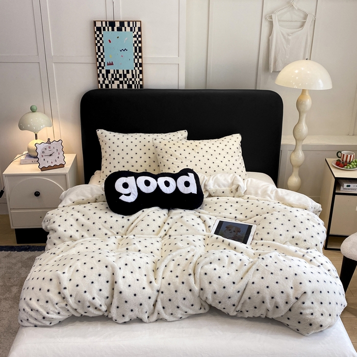 91家纺网 家纺一手货源 找家纺 蝶帕家纺 2025新款兔毛绒印花四件套 小波点