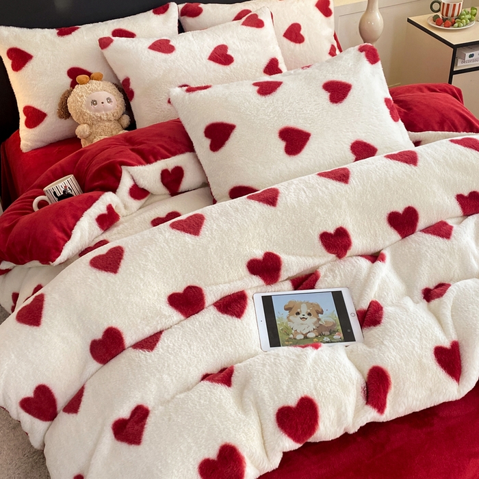 91家纺网 家纺一手货源 找家纺 蝶帕家纺 2025新款兔毛绒印花四件套 心动