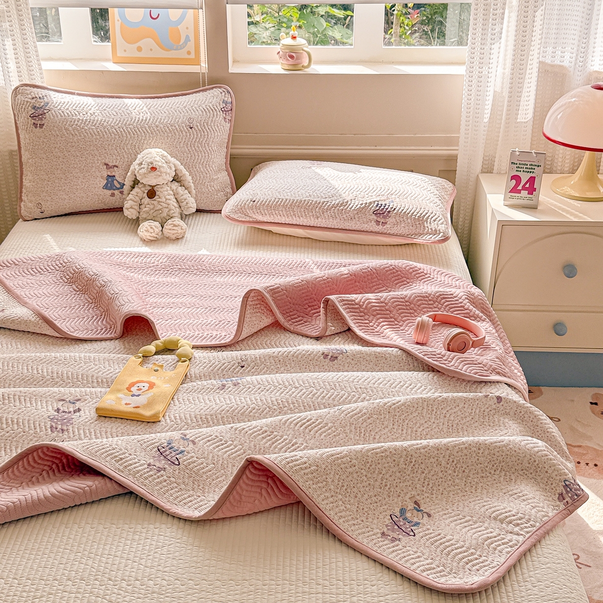 91家纺网 家纺一手货源 找家纺 布兰鸟家纺【1店】 2025新款全棉宝宝绒夹棉床盖单品床盖床盖单件（四季换面用） 美吉宠宝