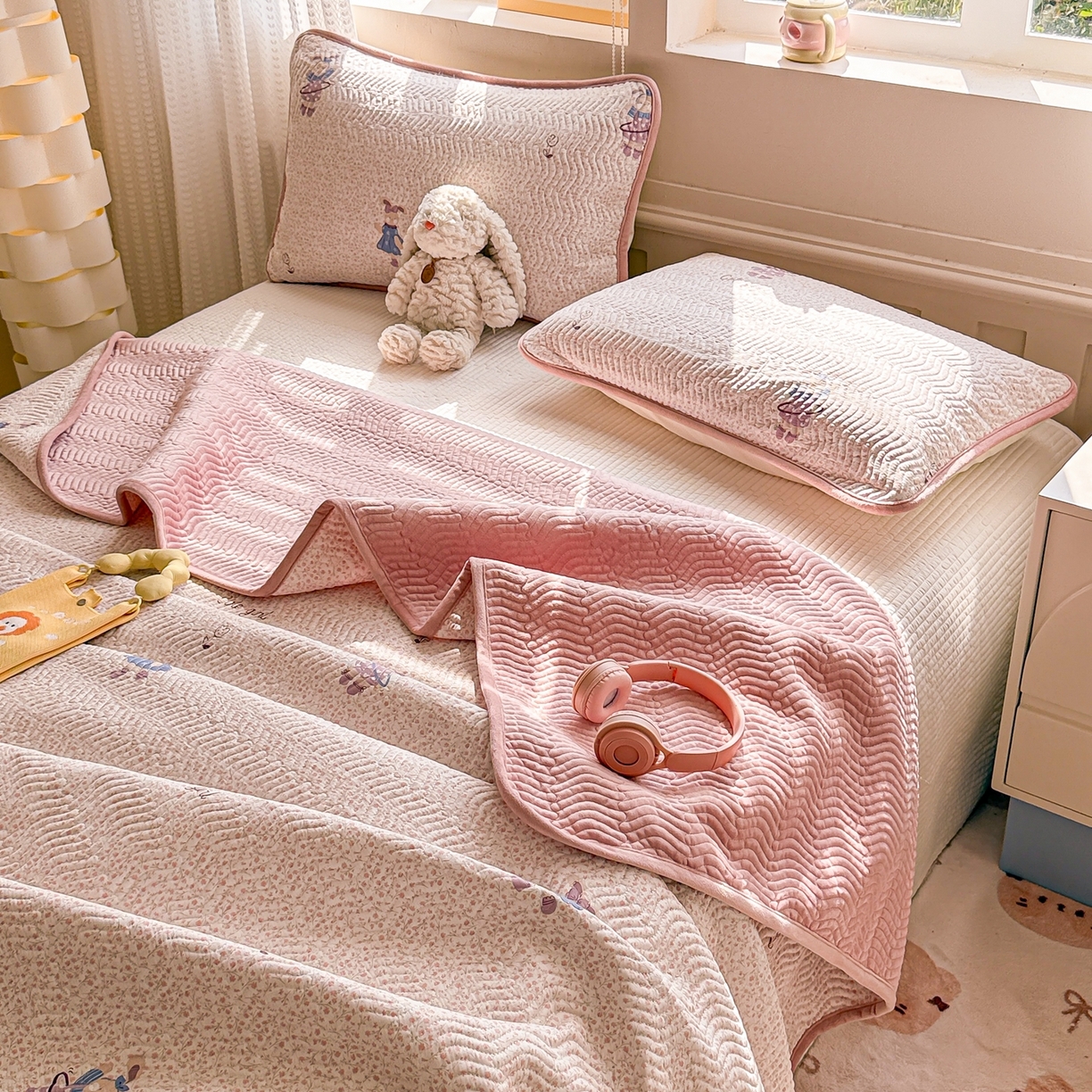 91家纺网 家纺一手货源 找家纺 布兰鸟家纺【1店】 2025新款全棉宝宝绒夹棉床盖单品床盖床盖单件（四季换面用） 美吉宠宝