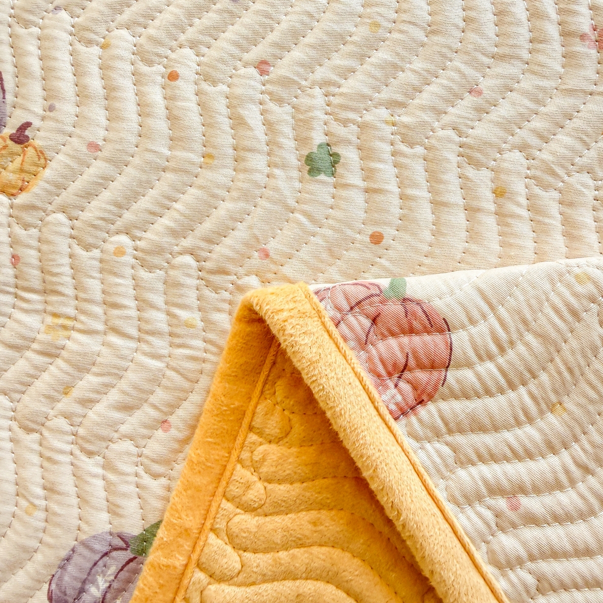 91家纺网 家纺一手货源 找家纺 布兰鸟家纺【1店】 2025新款全棉宝宝绒夹棉床盖单品床盖床盖单件（四季换面用） 贝贝南瓜