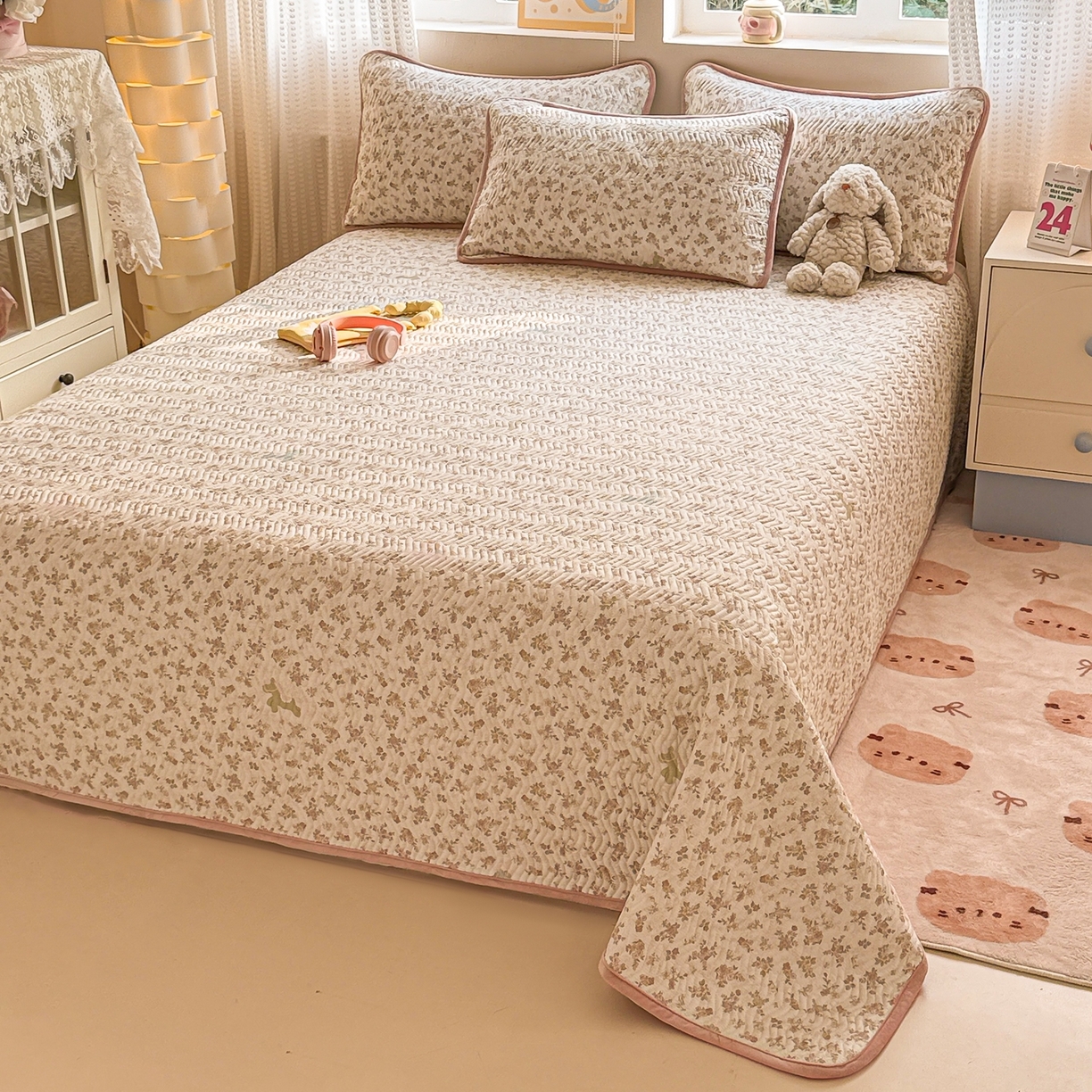 91家纺网 家纺一手货源 找家纺 （总）布兰鸟家纺【1店】 2025新款全棉宝宝绒夹棉床盖单品床盖床盖单件（四季换面用）