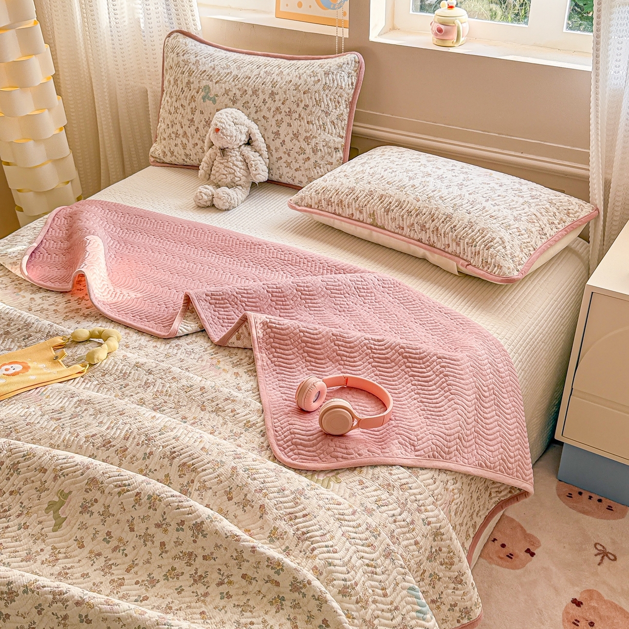 91家纺网 家纺一手货源 找家纺 布兰鸟家纺【1店】 2025新款全棉宝宝绒夹棉床盖单品床盖床盖单件（四季换面用） 鲜花小马