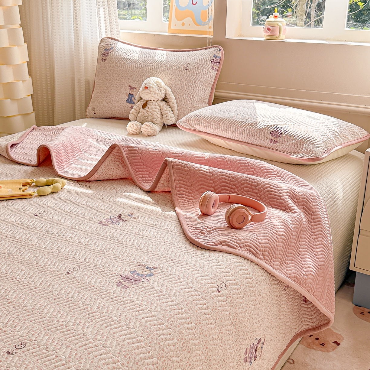 91家纺网 家纺一手货源 找家纺 布兰鸟家纺【1店】 2025新款全棉宝宝绒夹棉床盖单品床盖床盖单件（四季换面用） 美吉宠宝