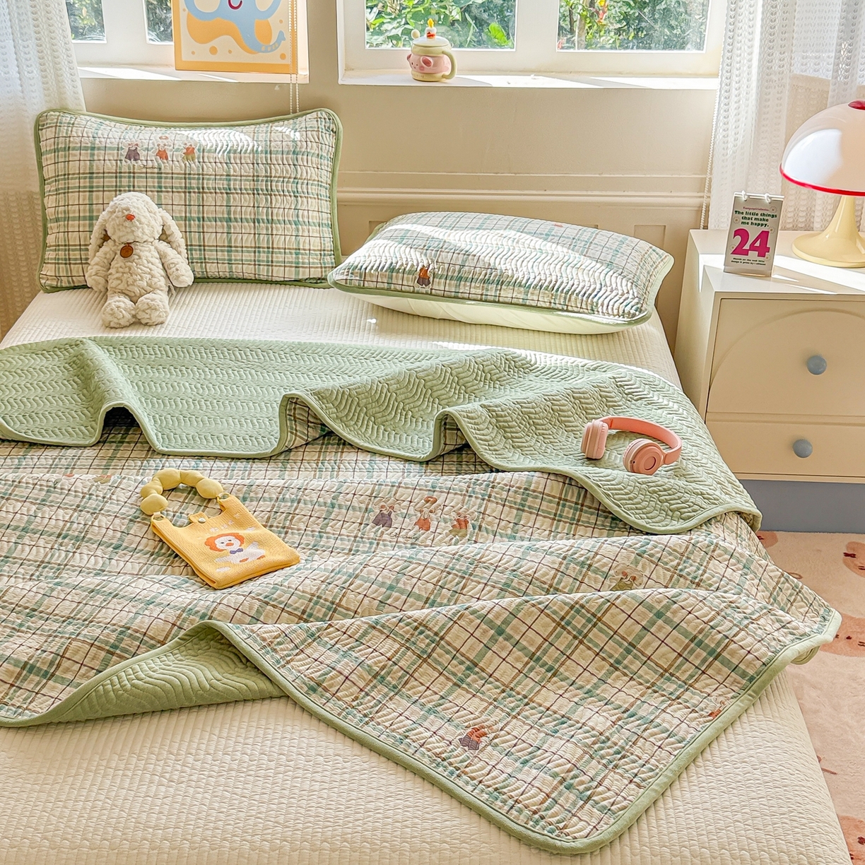 91家纺网 家纺一手货源 找家纺 布兰鸟家纺【1店】 2025新款全棉宝宝绒夹棉床盖单品床盖床盖单件（四季换面用） 格彩小象