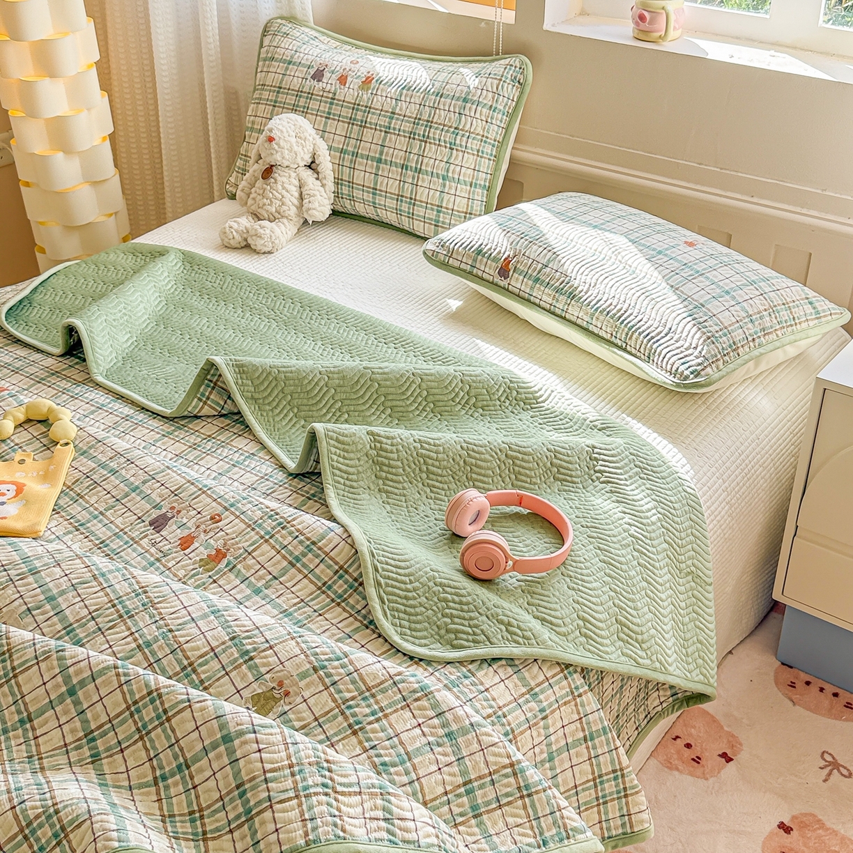 91家纺网 家纺一手货源 找家纺 布兰鸟家纺【1店】 2025新款全棉宝宝绒夹棉床盖单品床盖床盖单件（四季换面用） 格彩小象