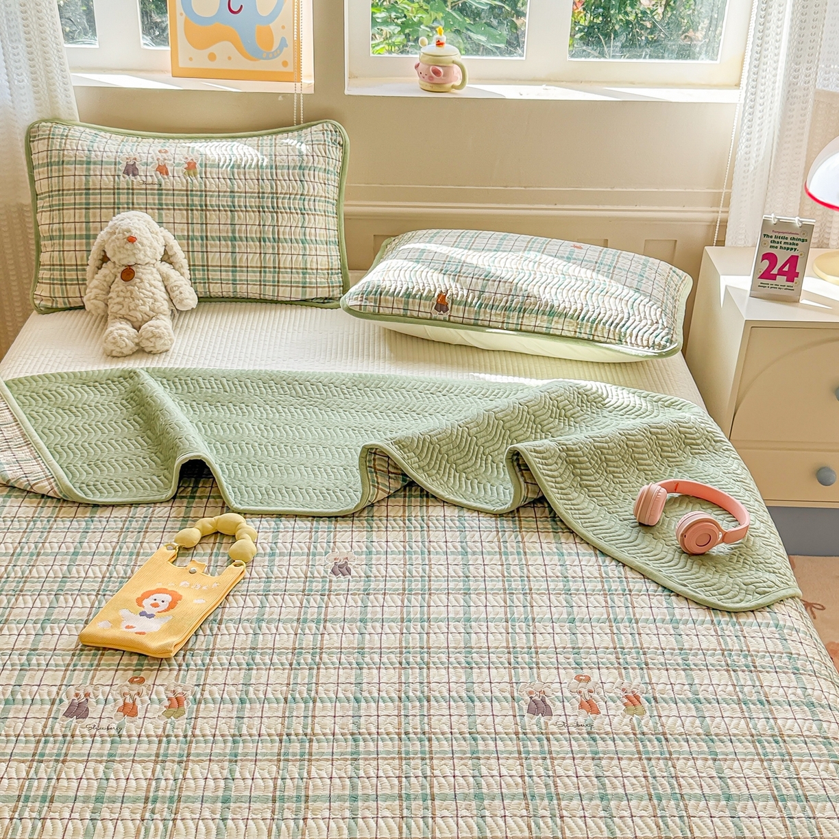 91家纺网 家纺一手货源 找家纺 布兰鸟家纺【1店】 2025新款全棉宝宝绒夹棉床盖单品床盖床盖单件（四季换面用） 格彩小象