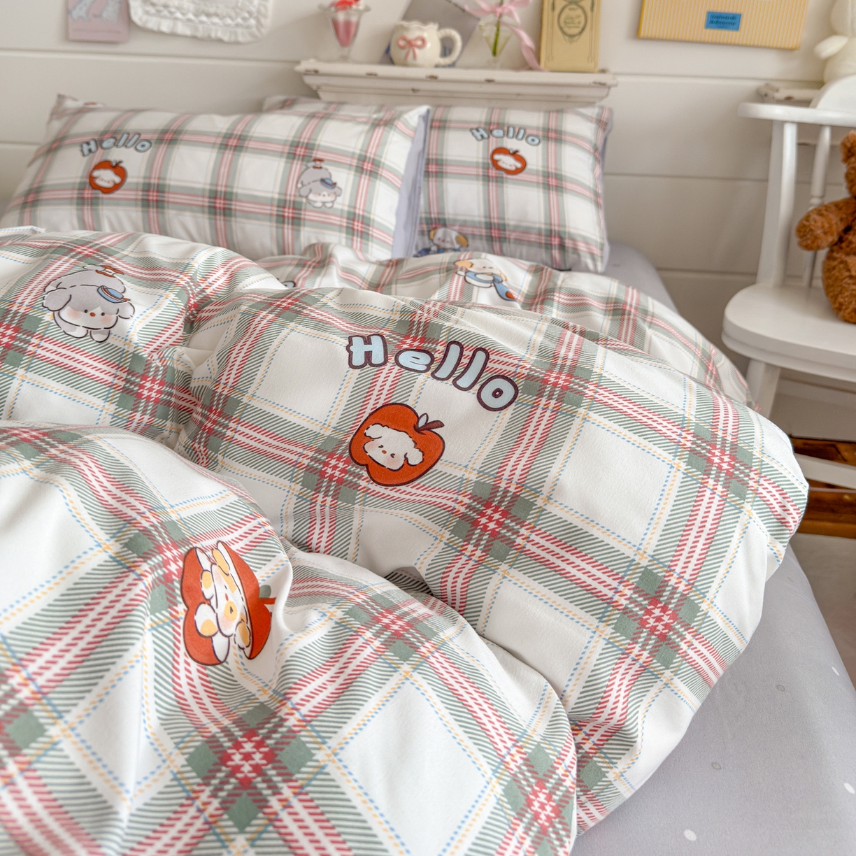 91家纺网 家纺一手货源 找家纺 海岛哥哥 2025新款高克重双层纱糯糯绵印花四件套-萌花系列 萌花系列-复古绿格狗