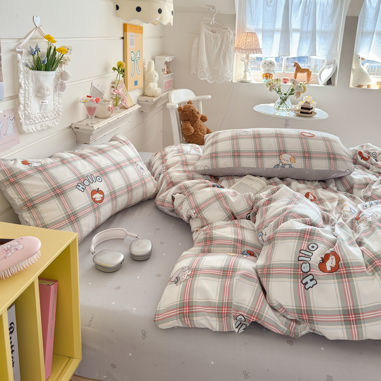 91家纺网 家纺一手货源 找家纺 海岛哥哥 2025新款高克重双层纱糯糯绵印花四件套-萌花系列 萌花系列-复古绿格狗