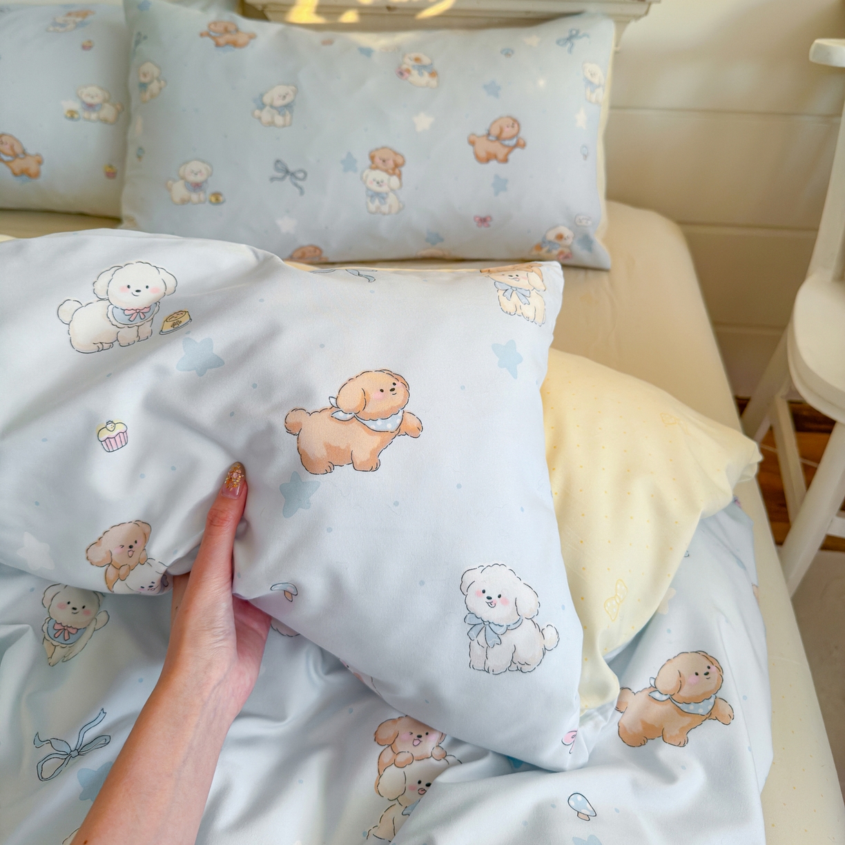 91家纺网 家纺一手货源 找家纺 海岛哥哥 2025新款高克重双层纱糯糯绵印花四件套-萌花系列 萌花系列-奶芙小狗