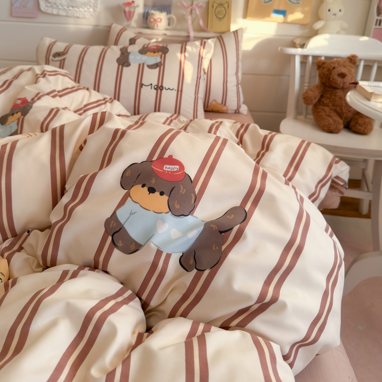 91家纺网 家纺一手货源 找家纺 海岛哥哥 2025新款高克重双层纱糯糯绵印花四件套-萌花系列 萌花系列-巧克力犬