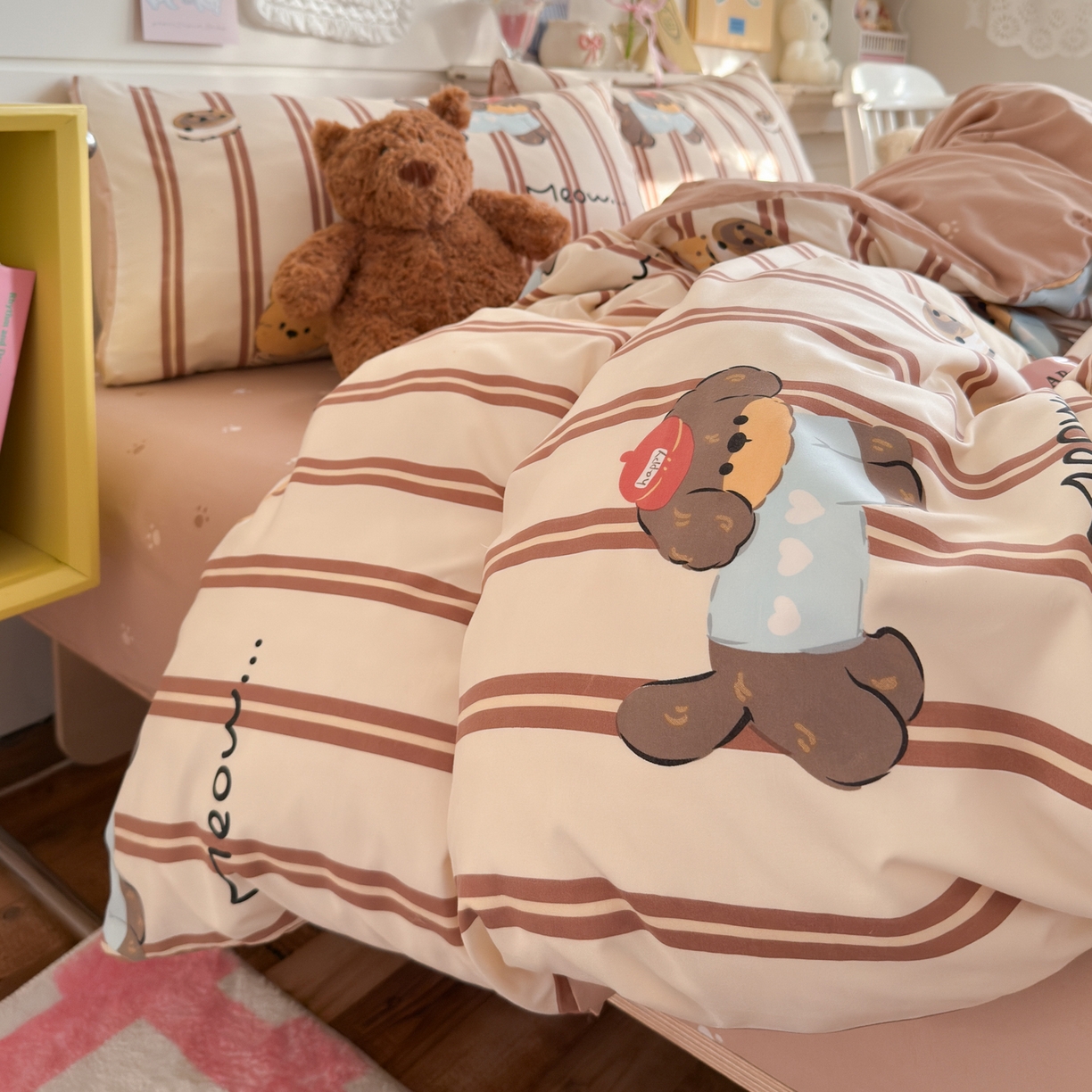 91家纺网 家纺一手货源 找家纺 海岛哥哥 2025新款高克重双层纱糯糯绵印花四件套-萌花系列 萌花系列-巧克力犬