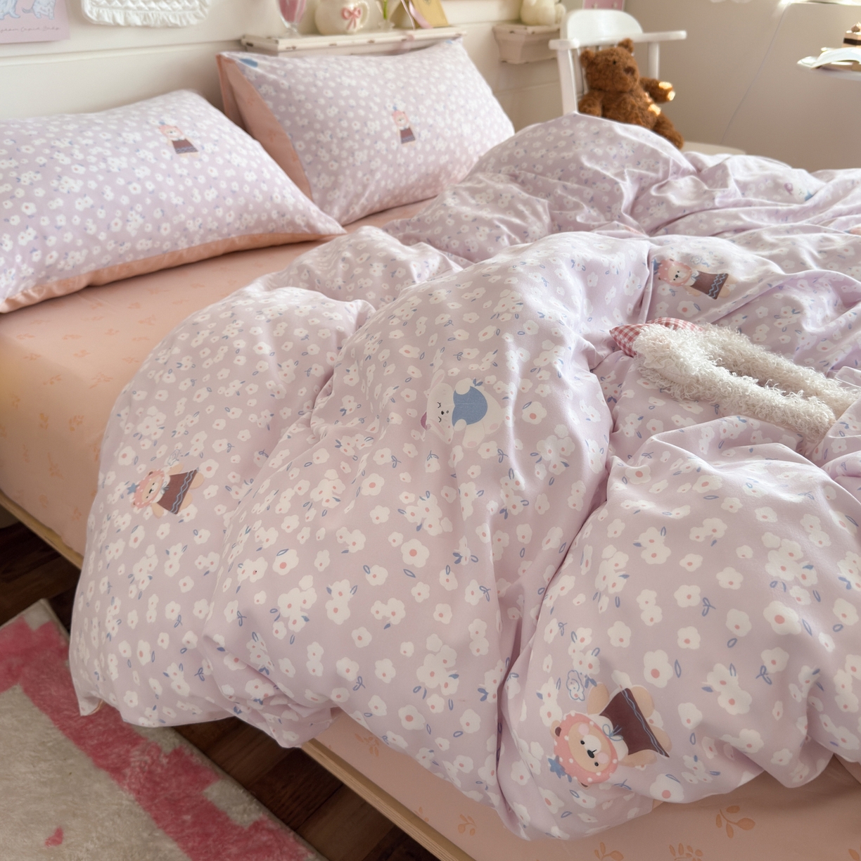 91家纺网 家纺一手货源 找家纺 海岛哥哥 2025新款高克重双层纱糯糯绵印花四件套-萌花系列 萌花系列-兔软软紫