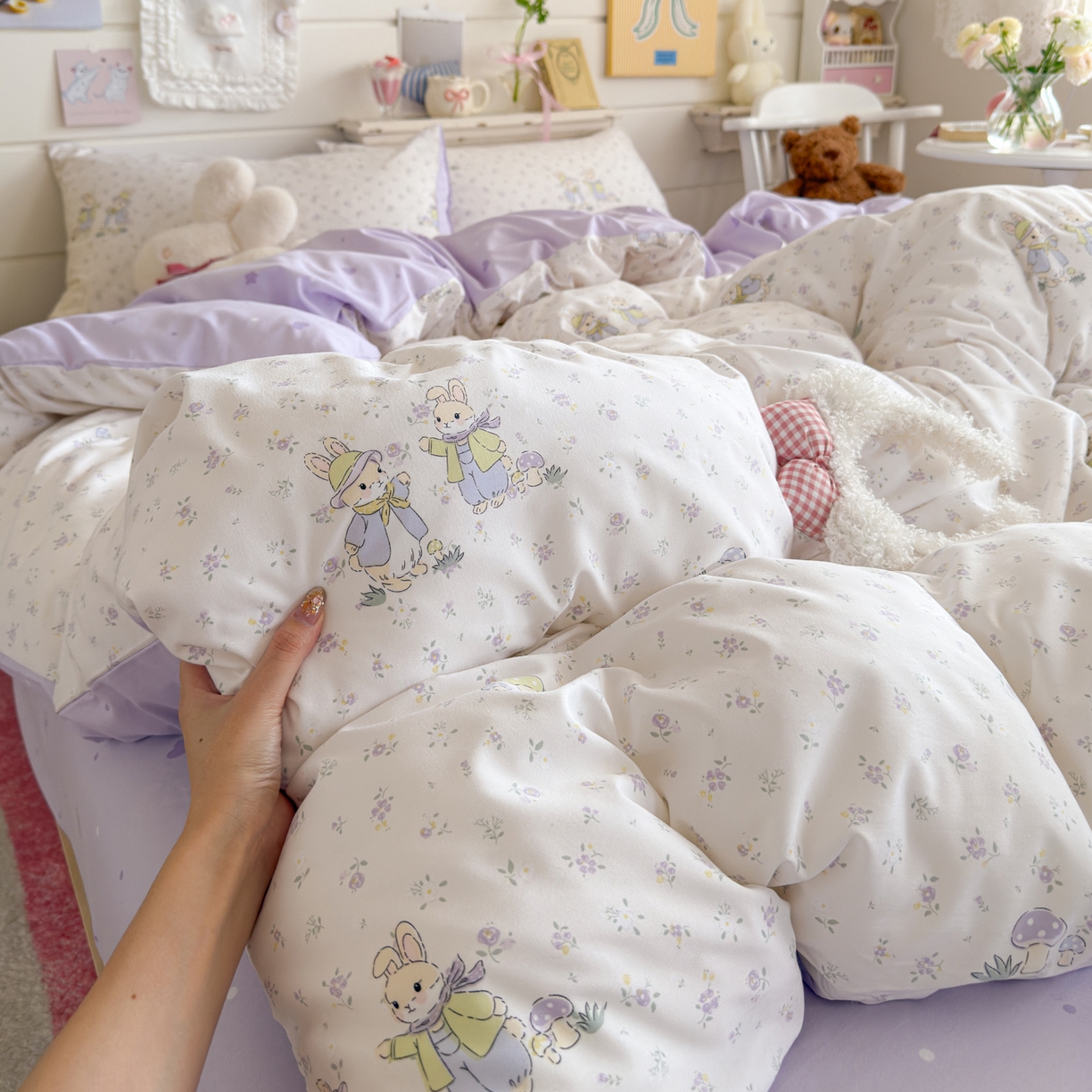 91家纺网 家纺一手货源 找家纺 海岛哥哥 2025新款高克重双层纱糯糯绵印花四件套-萌花系列 萌花系列-兔子花园米