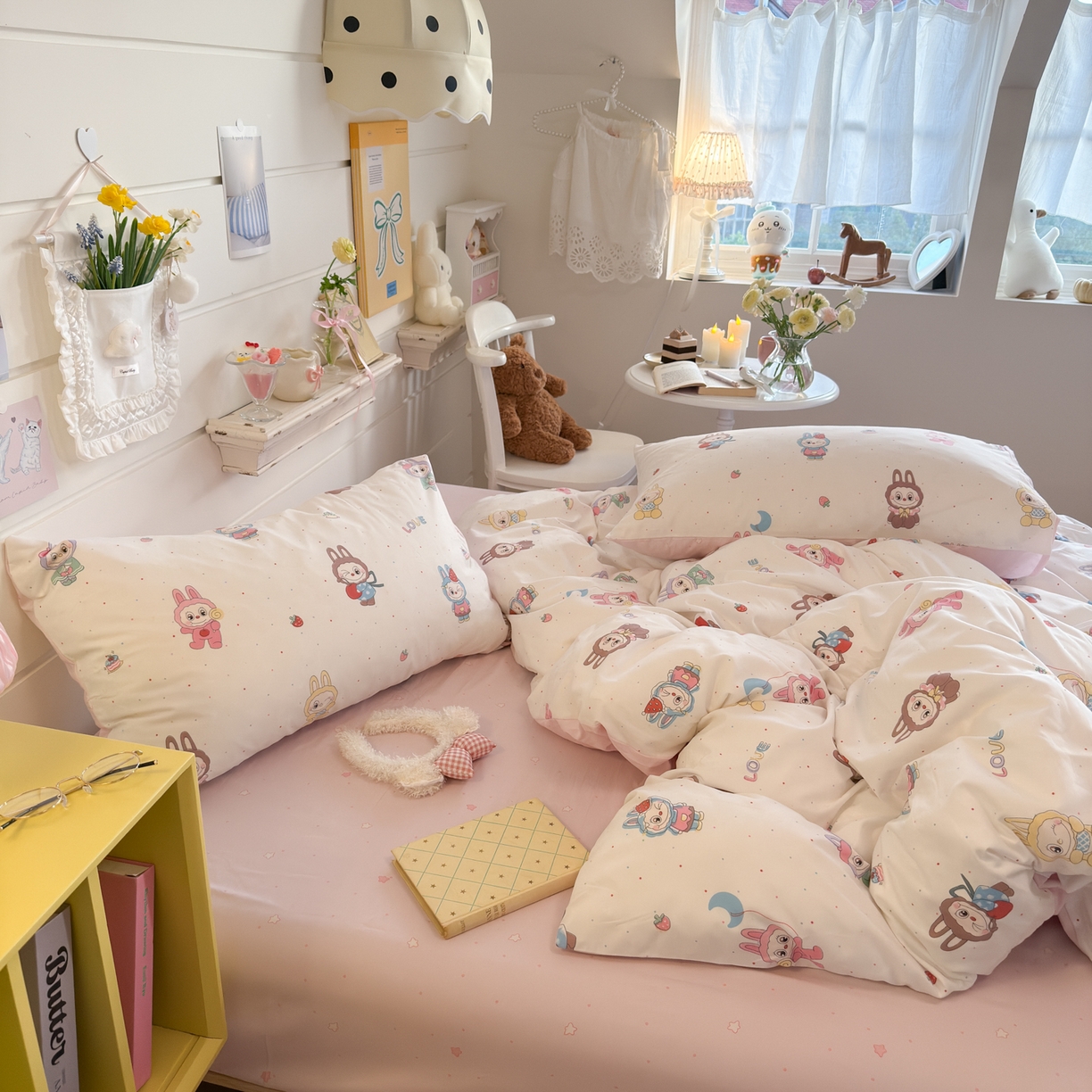 91家纺网 家纺一手货源 找家纺 港岛妹妹 2025新款高克重双层纱糯糯绵印花四件套-萌花系列 萌花系列-娃娃家族