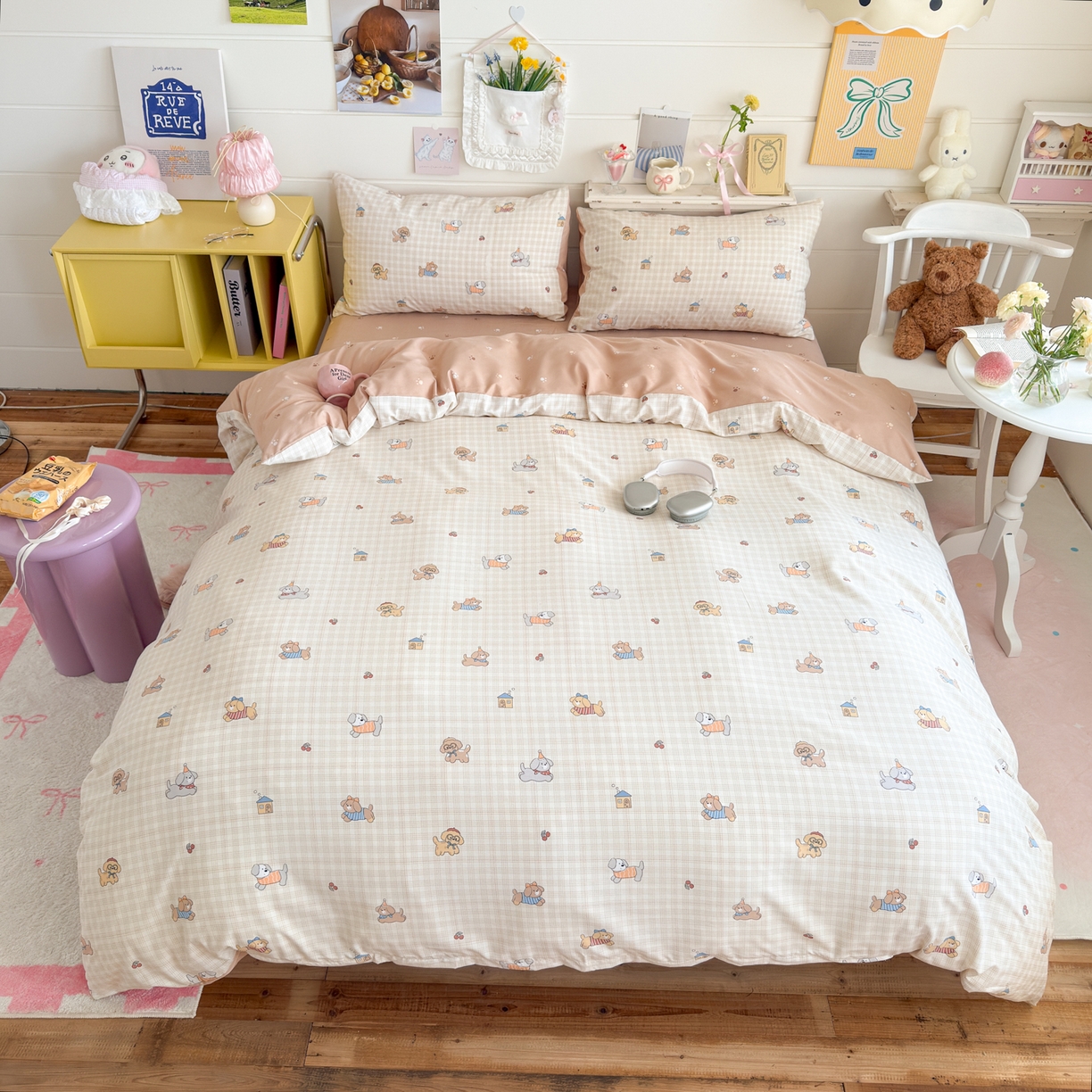 91家纺网 家纺一手货源 找家纺 港岛妹妹 2025新款高克重双层纱糯糯绵印花四件套-萌花系列 萌花系列-格子萌狗