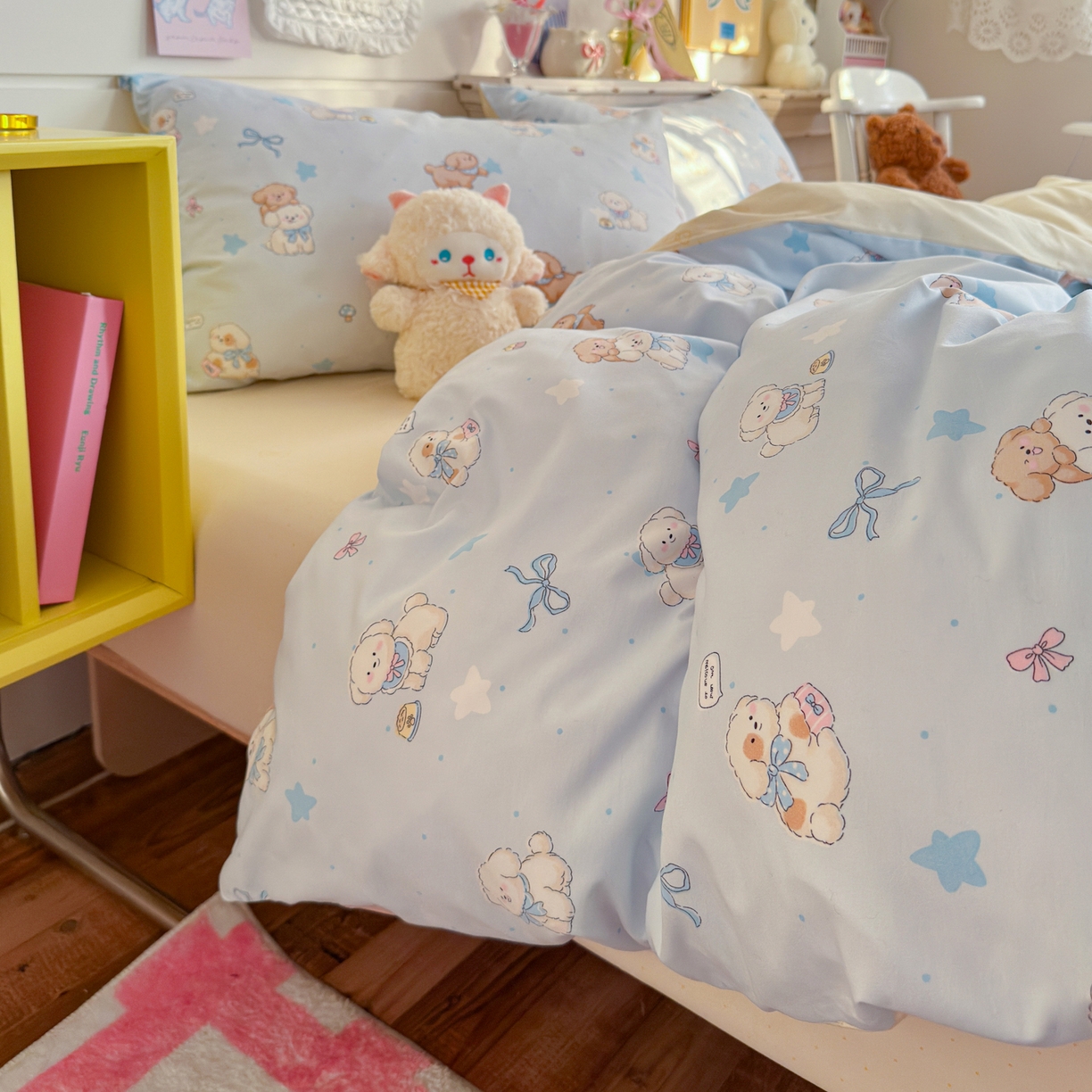 91家纺网 家纺一手货源 找家纺 港岛妹妹 2025新款高克重双层纱糯糯绵印花四件套-萌花系列 萌花系列-奶芙小狗