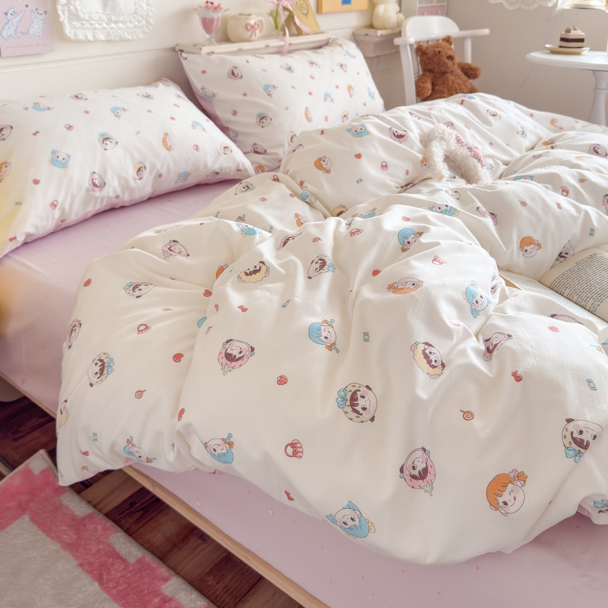 91家纺网 家纺一手货源 找家纺 港岛妹妹 2025新款高克重双层纱糯糯绵印花四件套-萌花系列 萌花系列-甜心女孩