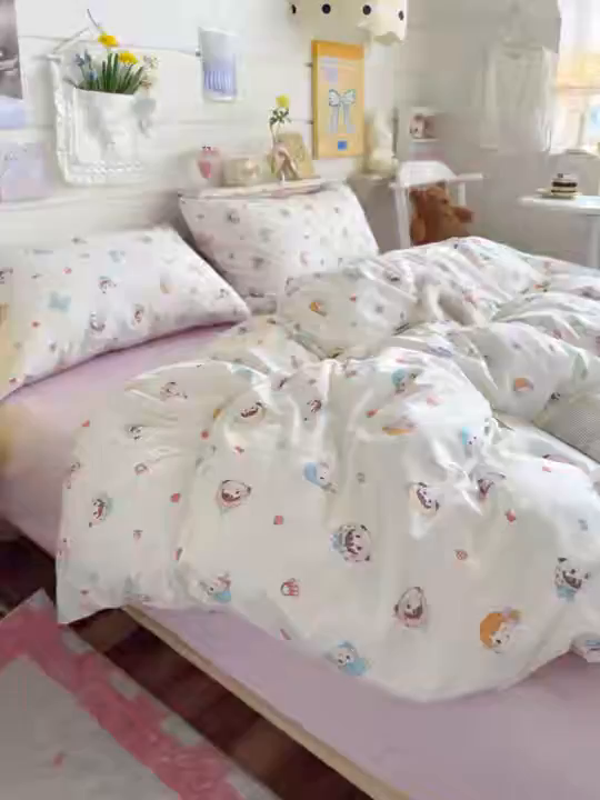 91家纺网 家纺一手货源 找家纺 港岛妹妹 2025新款高克重双层纱糯糯绵印花四件套-萌花系列 萌花系列-甜心女孩