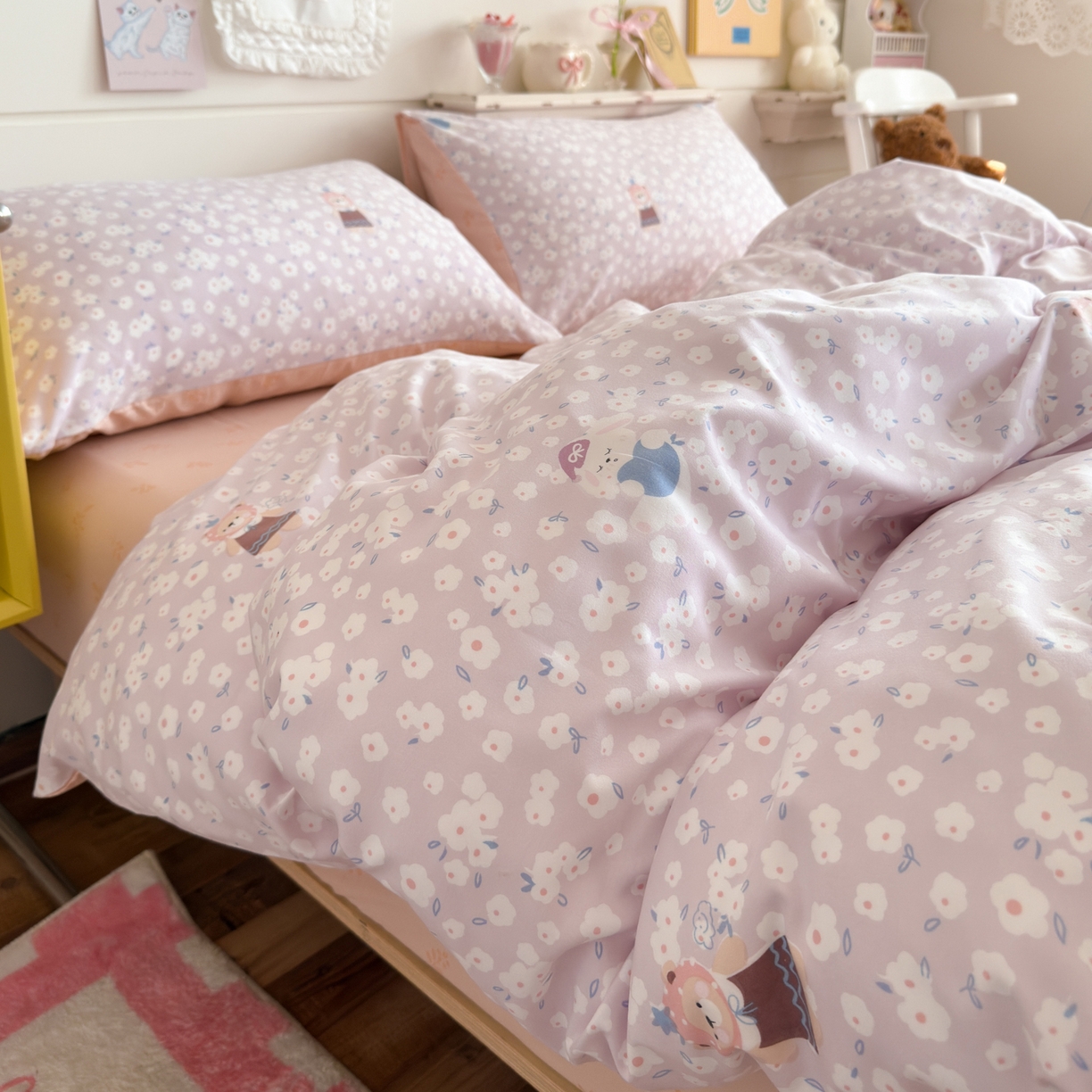 91家纺网 家纺一手货源 找家纺 港岛妹妹 2025新款高克重双层纱糯糯绵印花四件套-萌花系列 萌花系列-兔软软紫