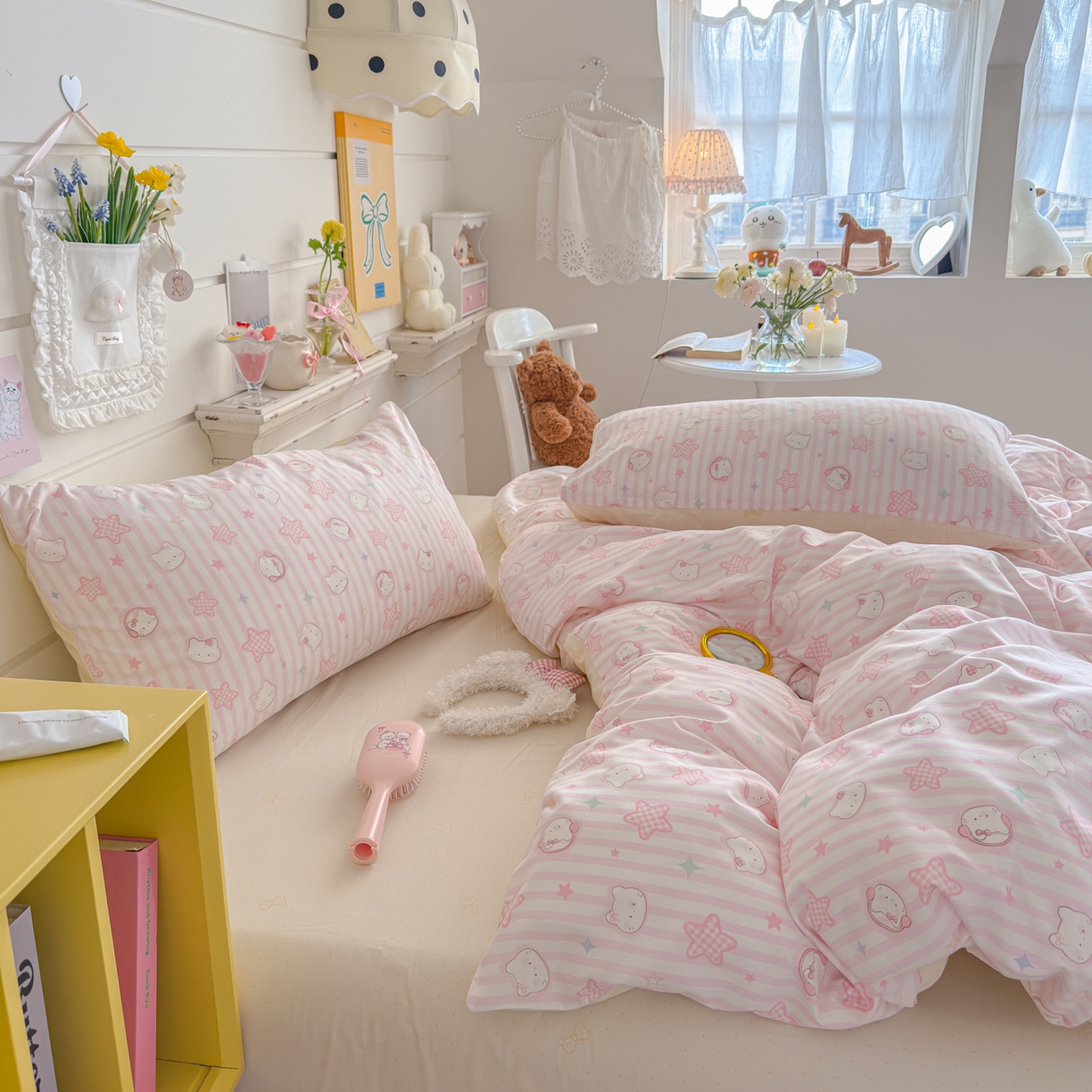 91家纺网 家纺一手货源 找家纺 港岛妹妹 2025新款高克重双层纱糯糯绵印花四件套-萌花系列 萌花系列-星星凯蒂粉