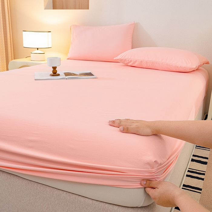 91家纺网 家纺一手货源 找家纺 桔禾家纺 2025新款水洗皱皱云感棉纯色床笠 樱花粉