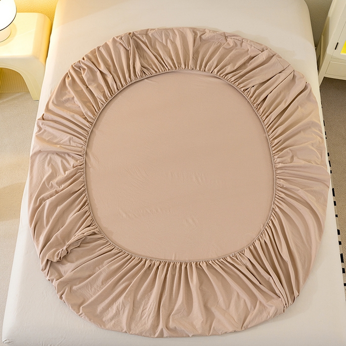 91家纺网 家纺一手货源 找家纺 桔禾家纺 2025新款水洗皱皱云感棉纯色床笠 奶茶驼