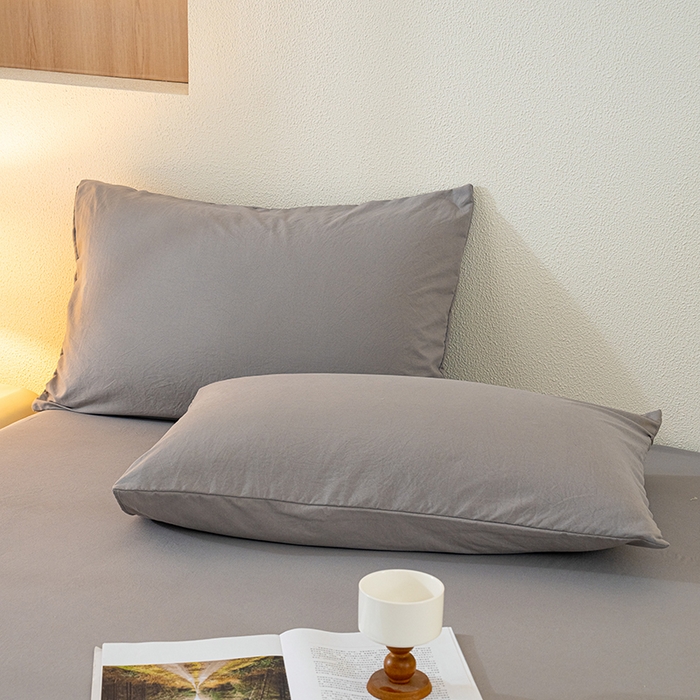 91家纺网 家纺一手货源 找家纺 桔禾家纺 2025新款水洗皱皱云感棉纯色床笠 高级灰