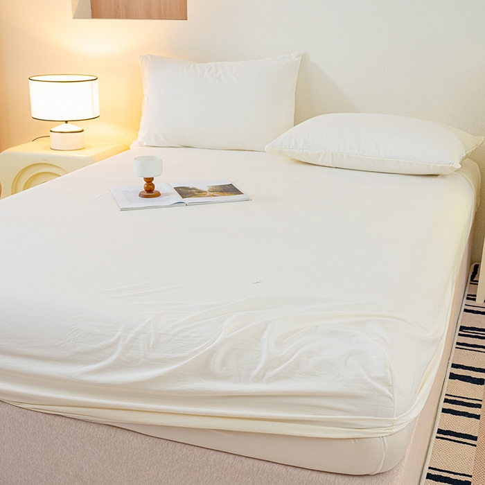 91家纺网 家纺一手货源 找家纺 桔禾家纺 2025新款水洗皱皱云感棉纯色床笠 奶油白