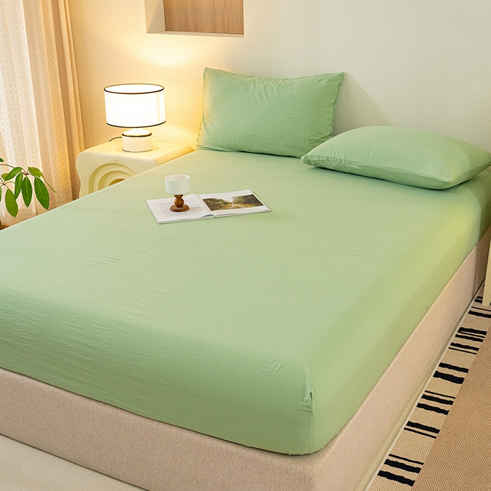 91家纺网 家纺一手货源 找家纺 桔禾家纺 2025新款水洗皱皱云感棉纯色床笠 苹果绿