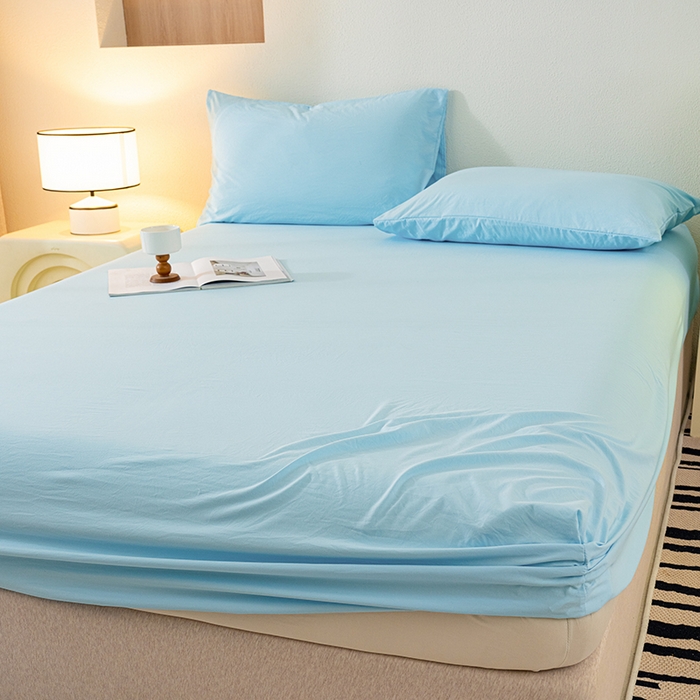 91家纺网 家纺一手货源 找家纺 桔禾家纺 2025新款水洗皱皱云感棉纯色床笠 晴空蓝