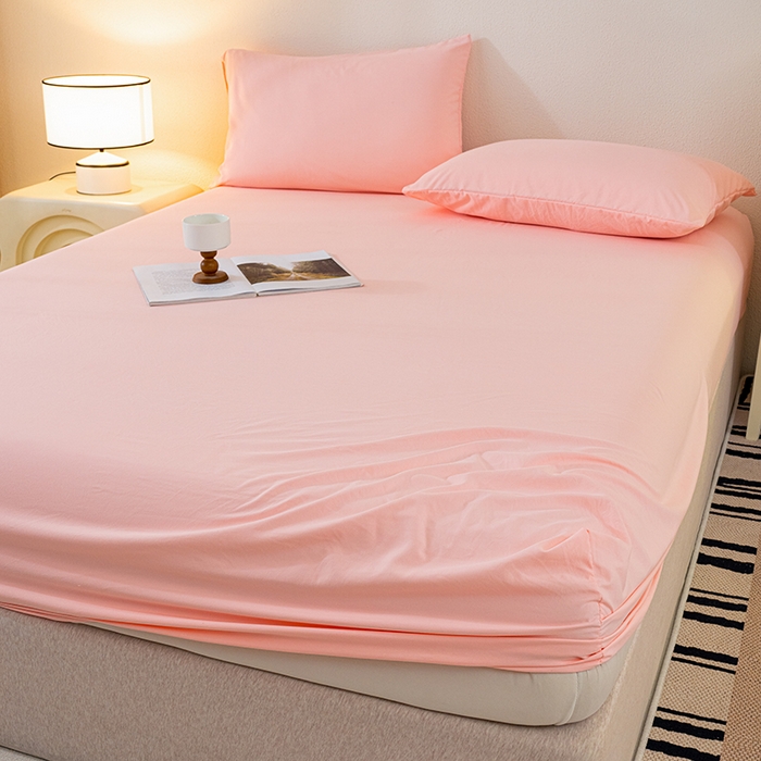 91家纺网 家纺一手货源 找家纺 桔禾家纺 2025新款水洗皱皱云感棉纯色床笠 樱花粉