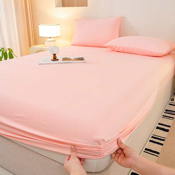 91家纺网 家纺一手货源 找家纺 桔禾家纺 2025新款水洗皱皱云感棉纯色床笠 樱花粉