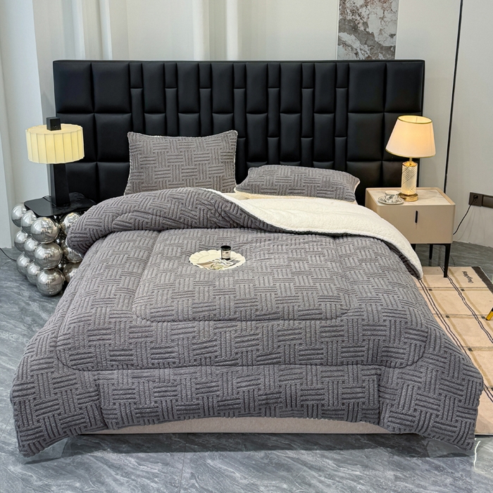 91家纺网 家纺一手货源 找家纺 （总）默忆 2025新款塔芙绒提花冬被被子被芯