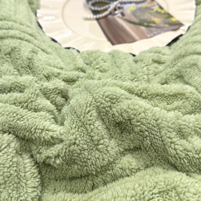 91家纺网 家纺一手货源 找家纺 默忆 2025新款塔芙绒提花冬被被子被芯 草绿色