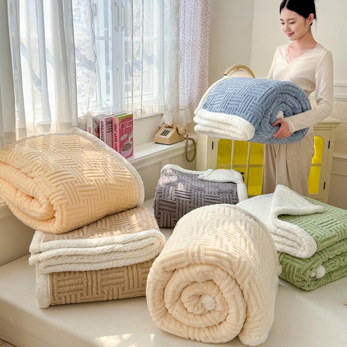 91家纺网 家纺一手货源 找家纺 默忆 2025新款塔芙绒提花毛毯 组合