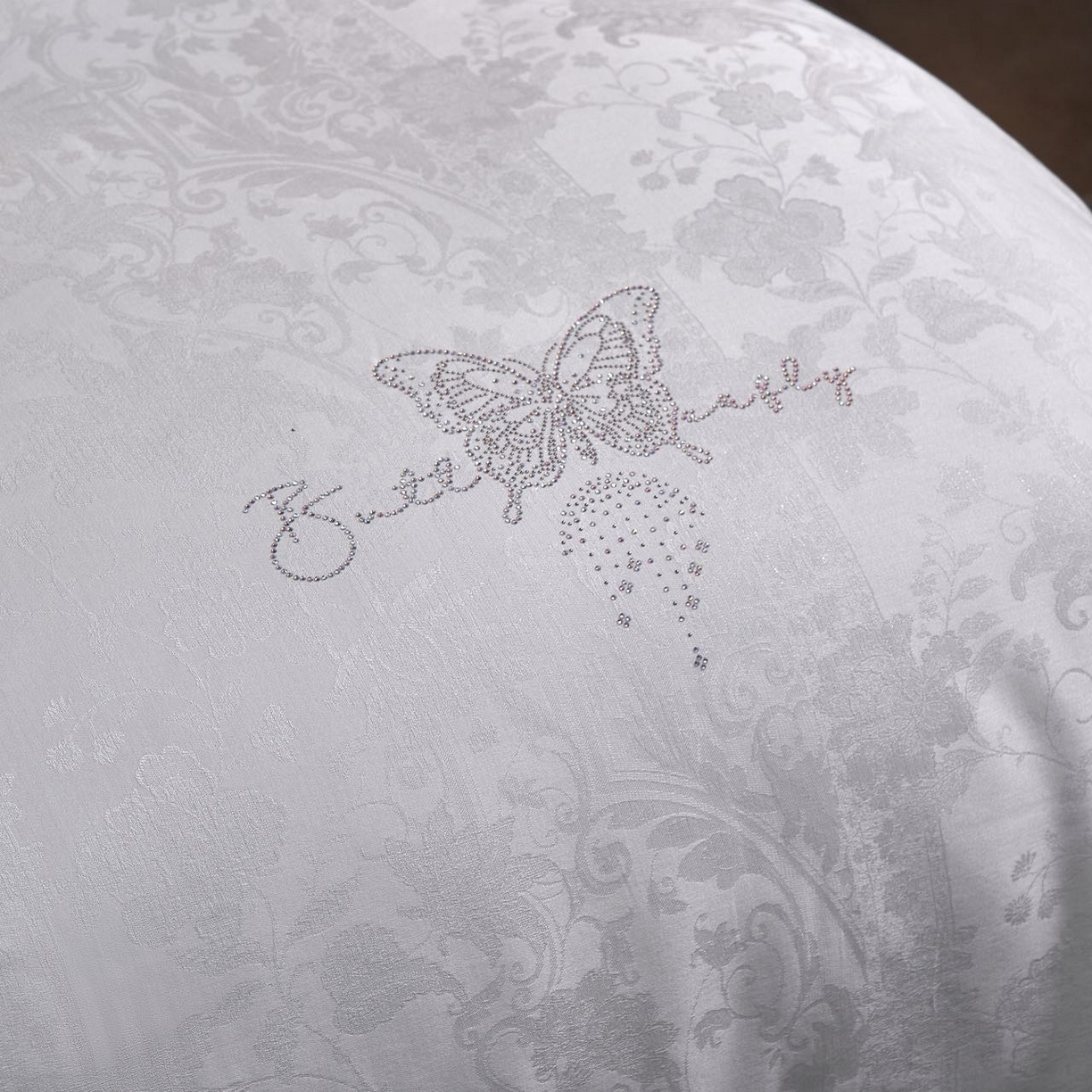 91家纺网 家纺一手货源 找家纺 （总）朴罗 （ 原岚图） 2025新款臻品色织蚕丝羊绒被被子被芯