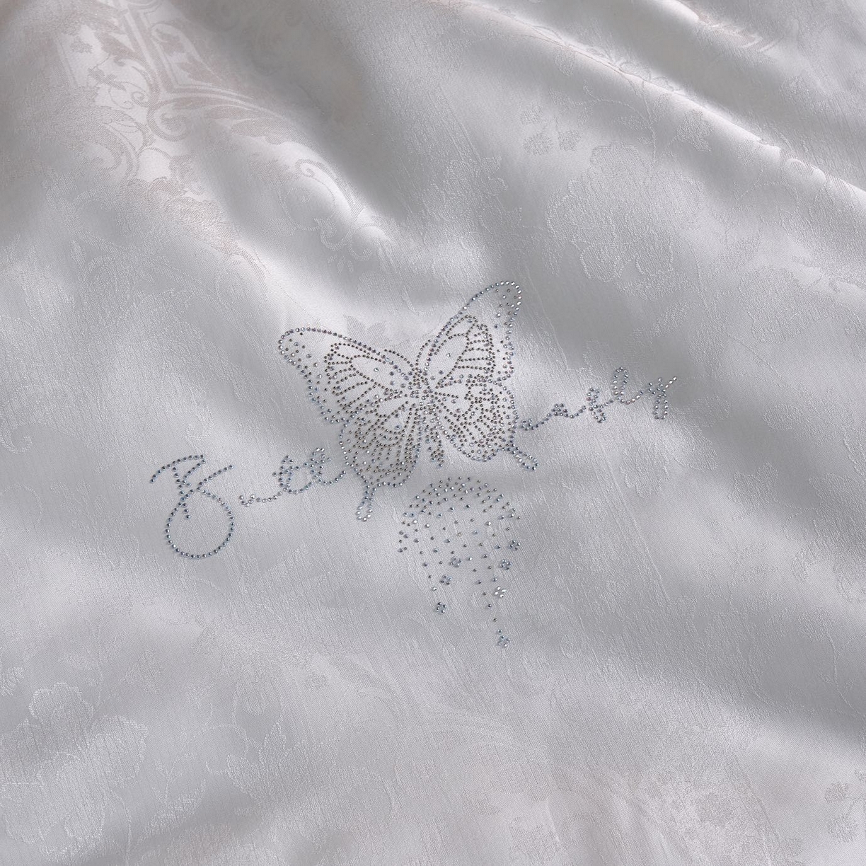 91家纺网 家纺一手货源 找家纺 （总）朴罗 （ 原岚图） 2025新款臻品色织蚕丝羊绒被被子被芯