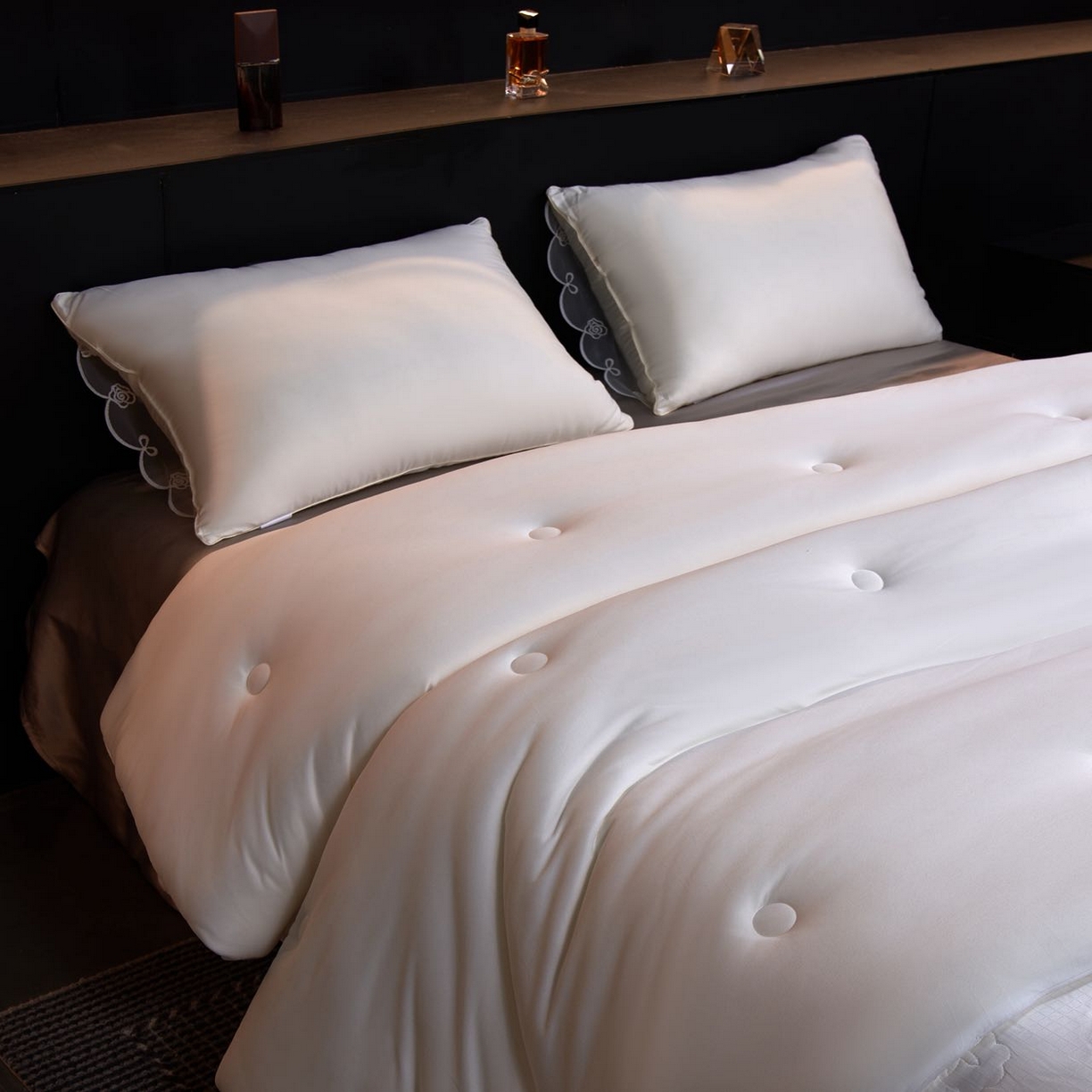 91家纺网 家纺一手货源 找家纺 （总）朴罗 （ 原岚图） 2025新款24K黄金蚕蛹暖气被被子被芯