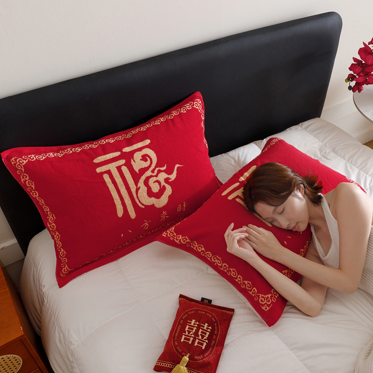 91家纺网 家纺一手货源 找家纺 爱港家纺 2025专版新款老式全棉大红枕巾结婚枕巾喜庆百福枕巾 八方来财