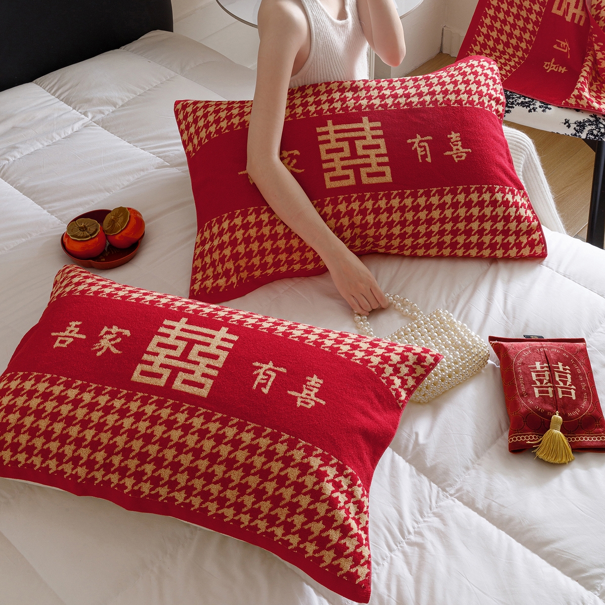 91家纺网 家纺一手货源 找家纺 爱港家纺 2025专版新款老式全棉大红枕巾结婚枕巾喜庆百福枕巾 吾家有喜