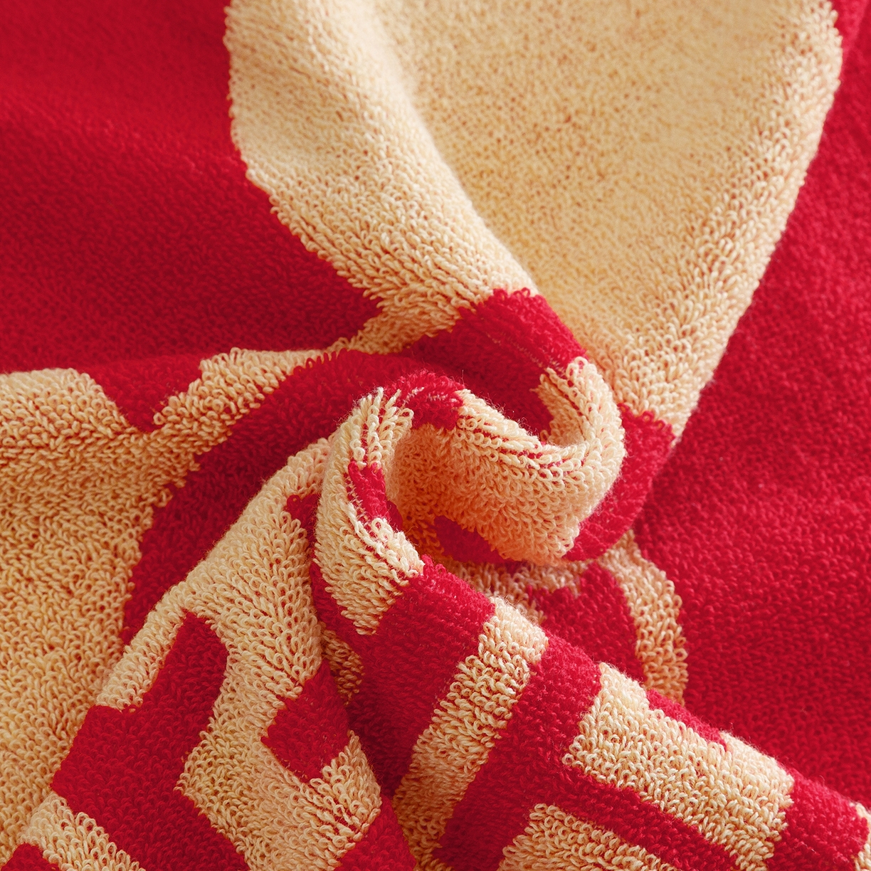 91家纺网 家纺一手货源 找家纺 爱港家纺 2025专版新款老式全棉大红枕巾结婚枕巾喜庆百福枕巾 童话喜韵