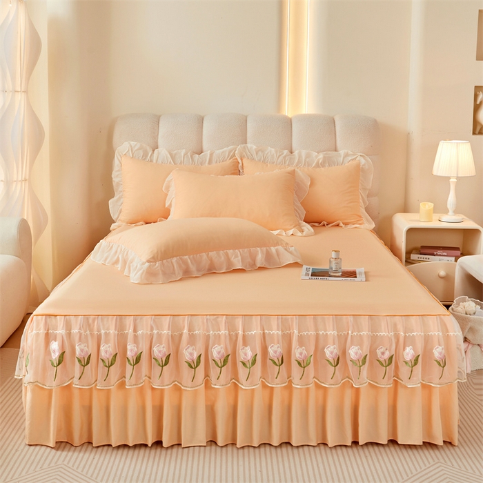 91家纺网 家纺一手货源 找家纺 缦绣阁家纺 2025新款水洗棉刺绣纯色床裙三件套跨境外贸传供 郁金花-暖阳桔