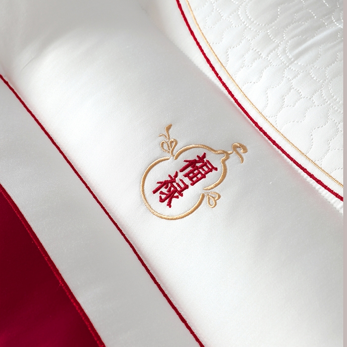 91家纺网 家纺一手货源 找家纺 （总）糖果枕芯 2025新款婚庆枕芯新中式福禄绣花护颈枕