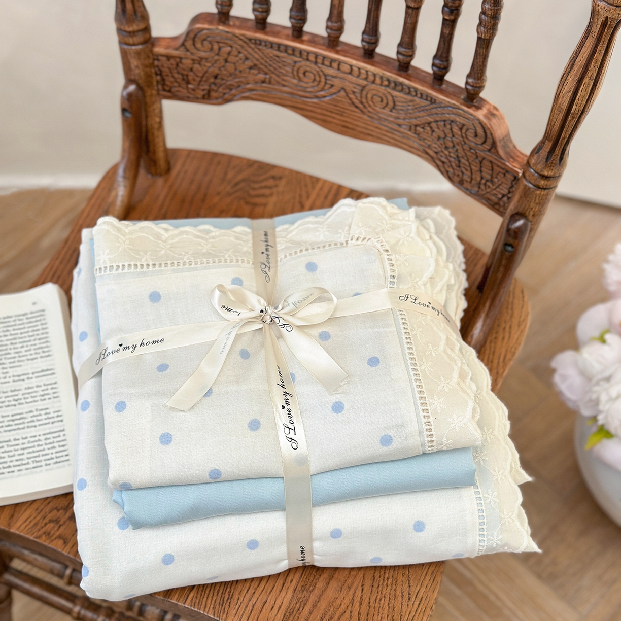 91家纺网 家纺一手货源 找家纺 麦伦家居 2025新款A类全棉有氧双层纱印花系列四件套-镂空系列 海盐