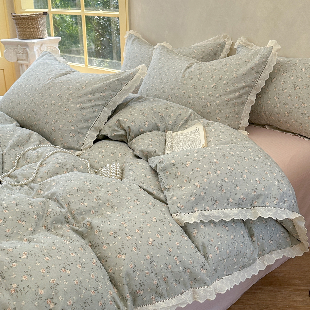 91家纺网 家纺一手货源 找家纺 麦伦家居 2025新款A类全棉有氧双层纱印花系列四件套-镂空系列 星奈绿