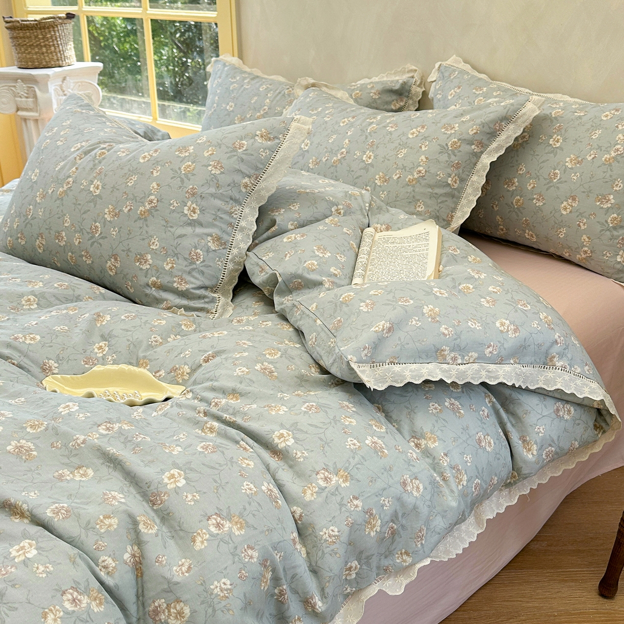 91家纺网 家纺一手货源 找家纺 麦伦家居 2025新款A类全棉有氧双层纱印花系列四件套-镂空系列 云棠兰