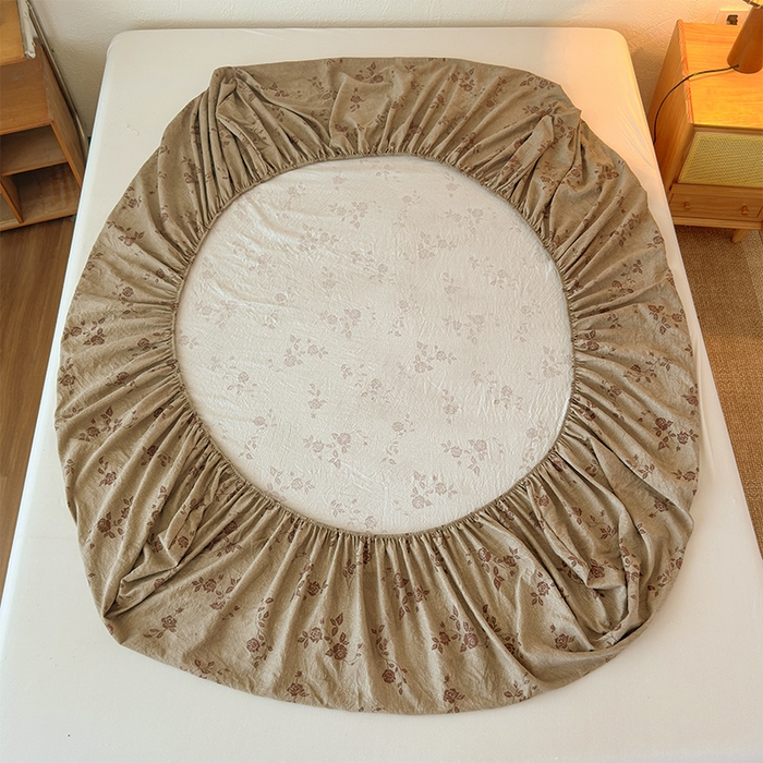 91家纺网 家纺一手货源 找家纺 麦乐迪 2025新款130克高克重仿棉印花单床笠 玫瑰悠香-灰