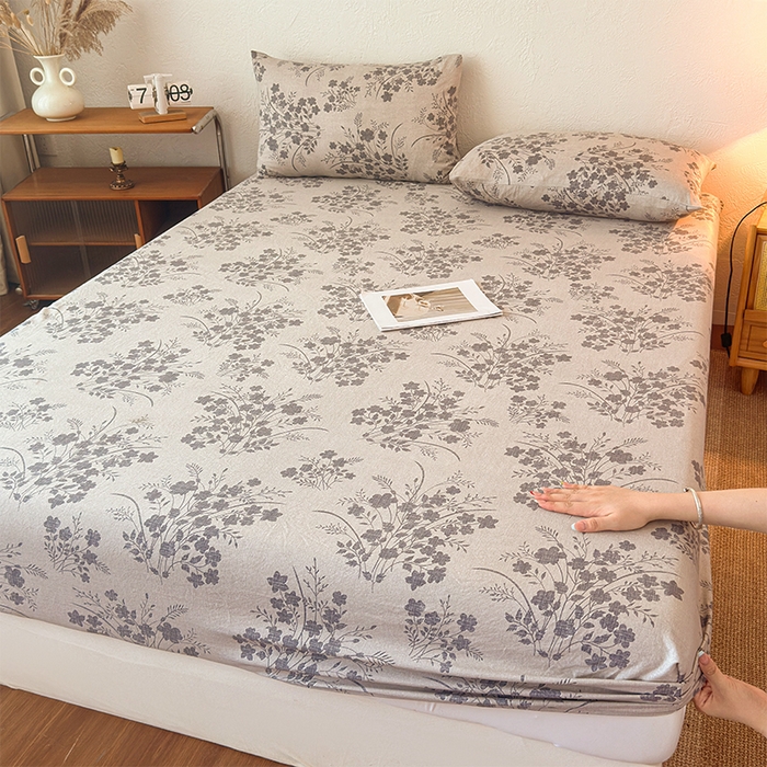 91家纺网 家纺一手货源 找家纺 麦乐迪 2025新款130克高克重仿棉印花单床笠 锦云花簇-灰